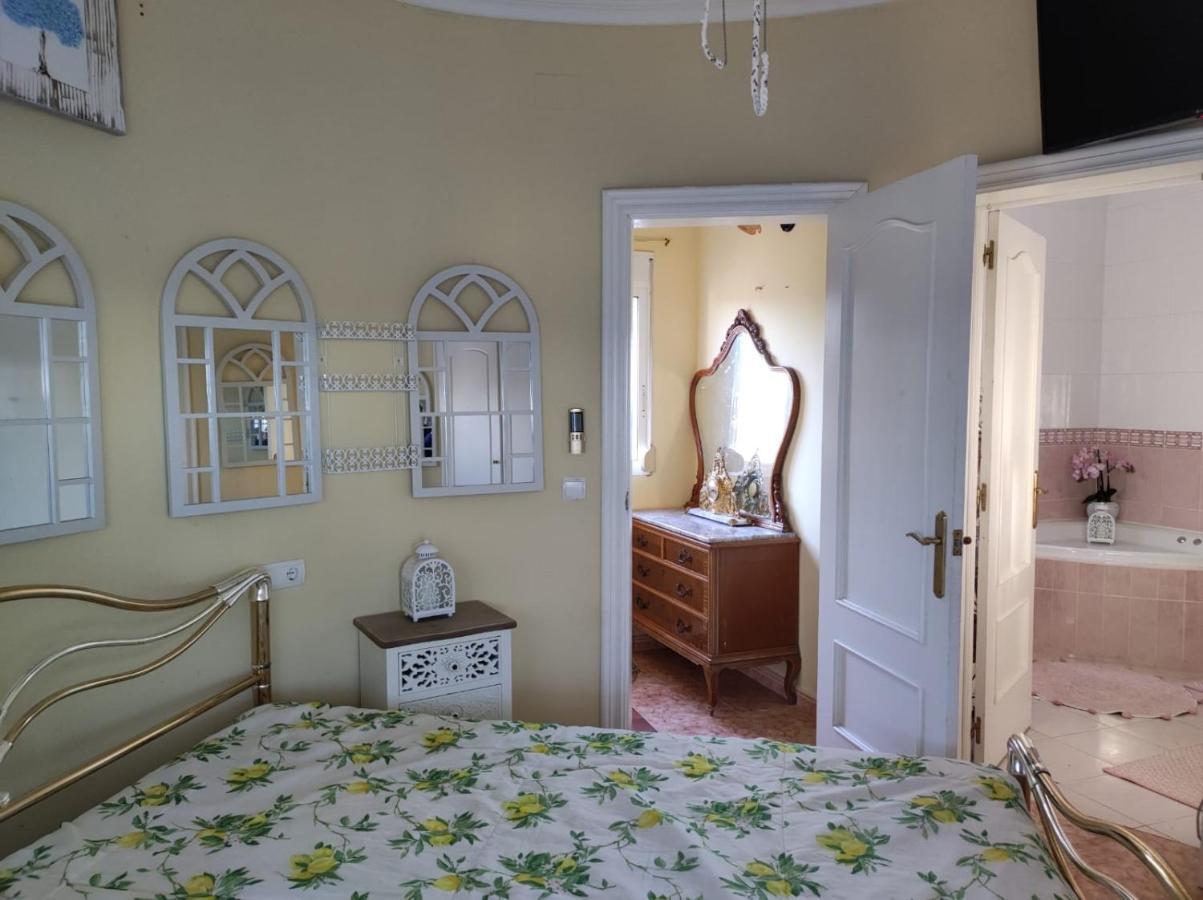 Chateau Angelique Βίλα Montroy Εξωτερικό φωτογραφία